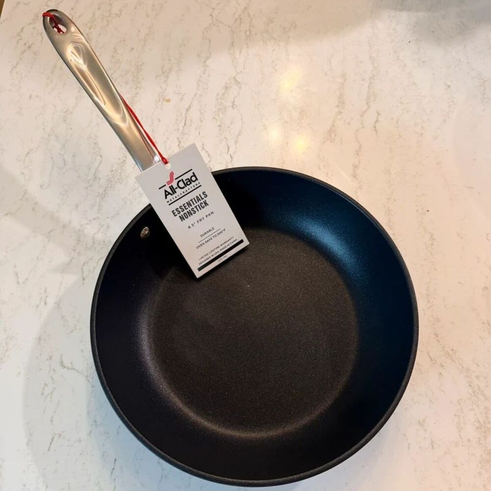 All-Clad Essentials Nonstick 8.5" Fry Pan